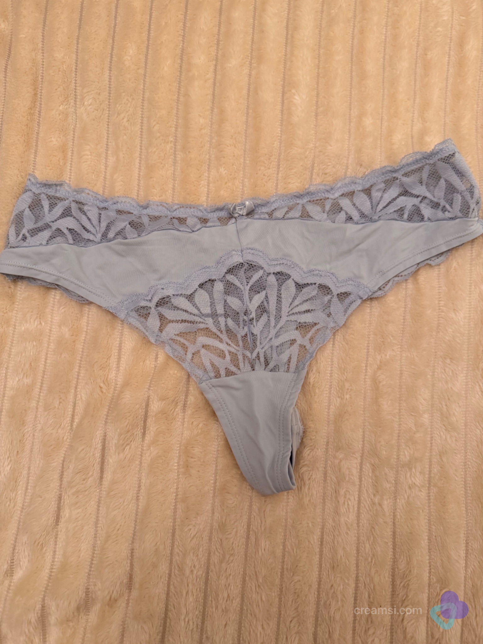 🩵 Hellblauer Spitzen String Tanga Gr 40 getragen 💦🫦