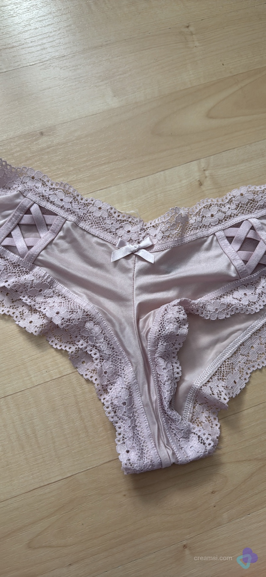 Lavendel Panty / Slip von Victorias Secret