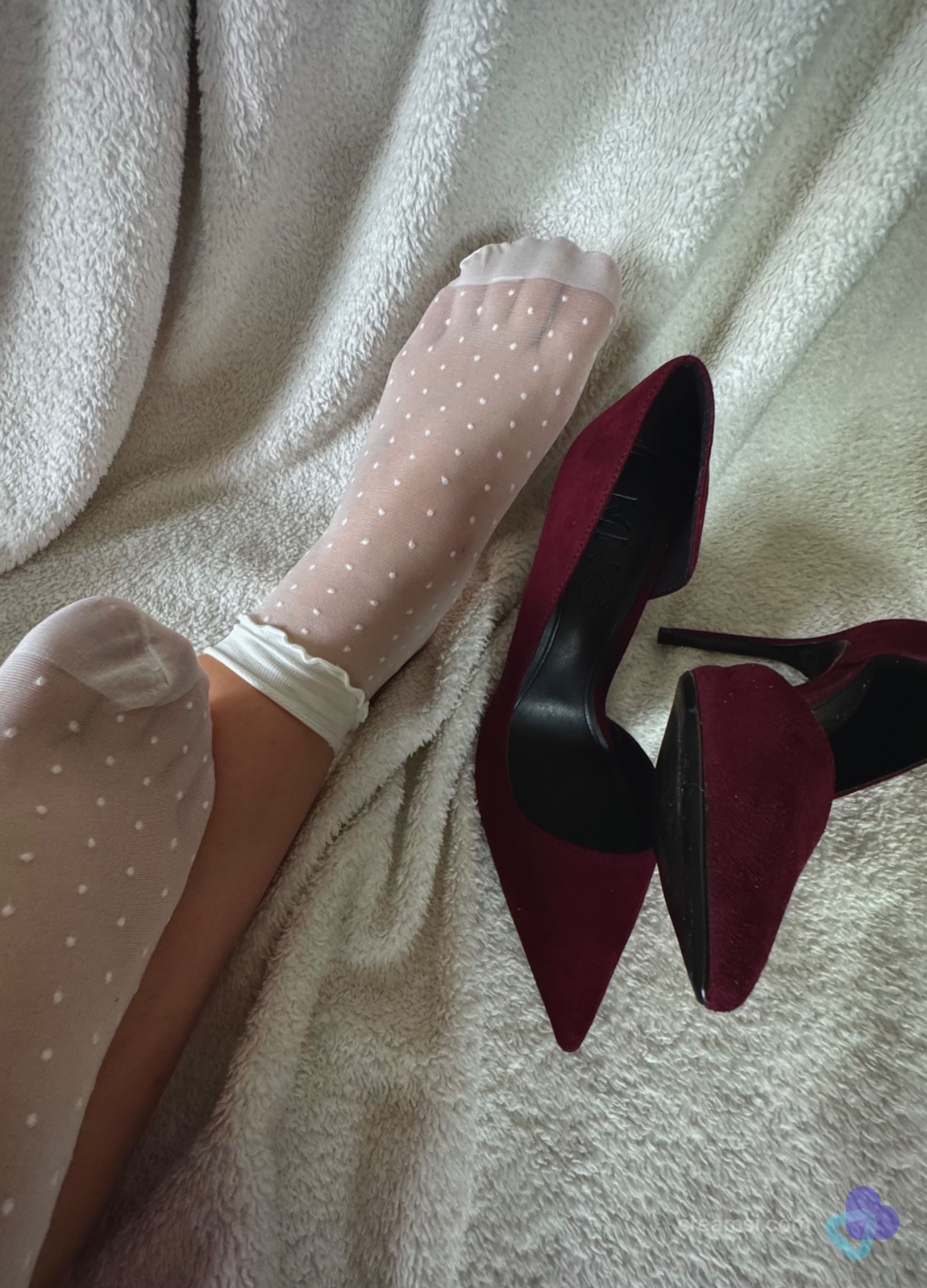 LITTLE NOIRE 🤍 Dotted Nylons White