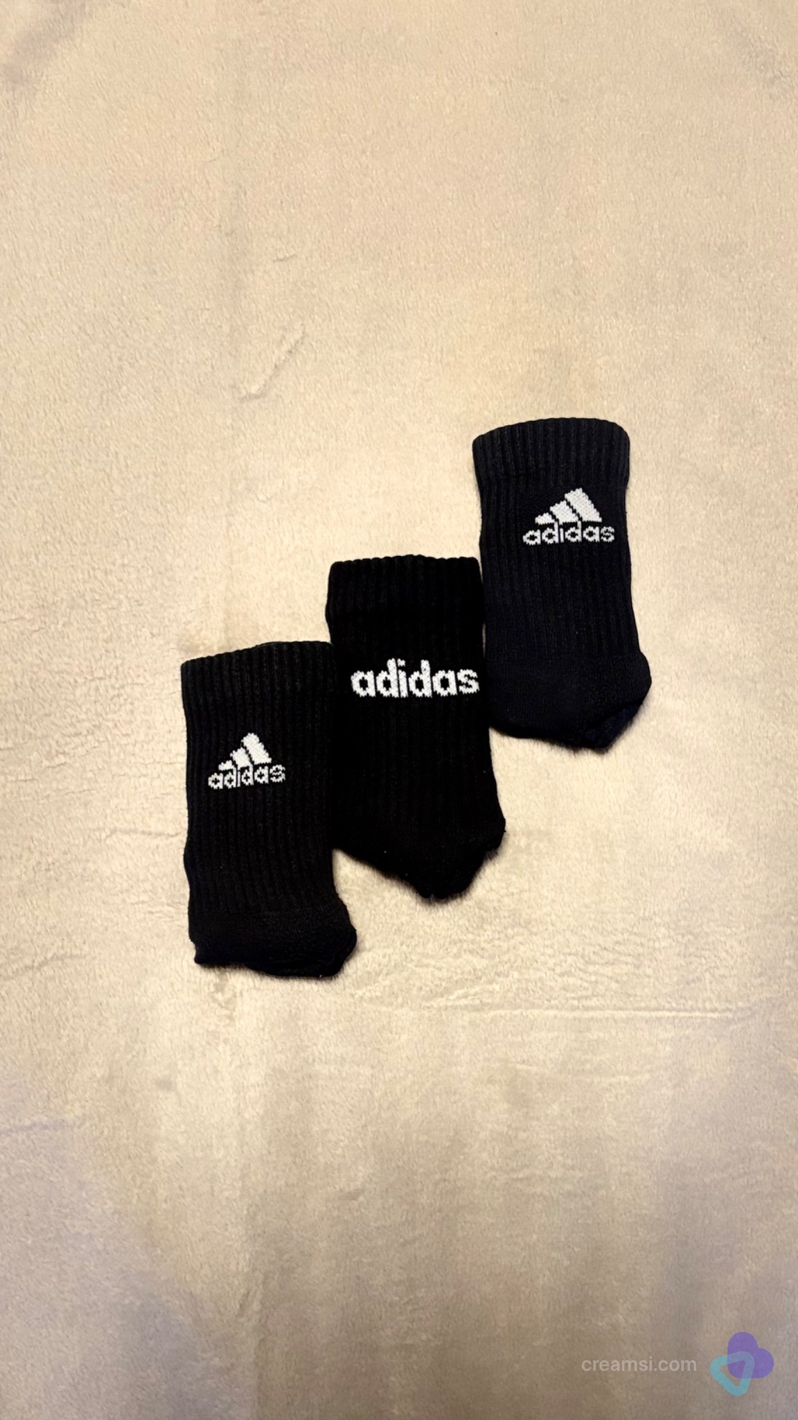 Getragene Adidas Socken - schwarzes Paar - Größe S