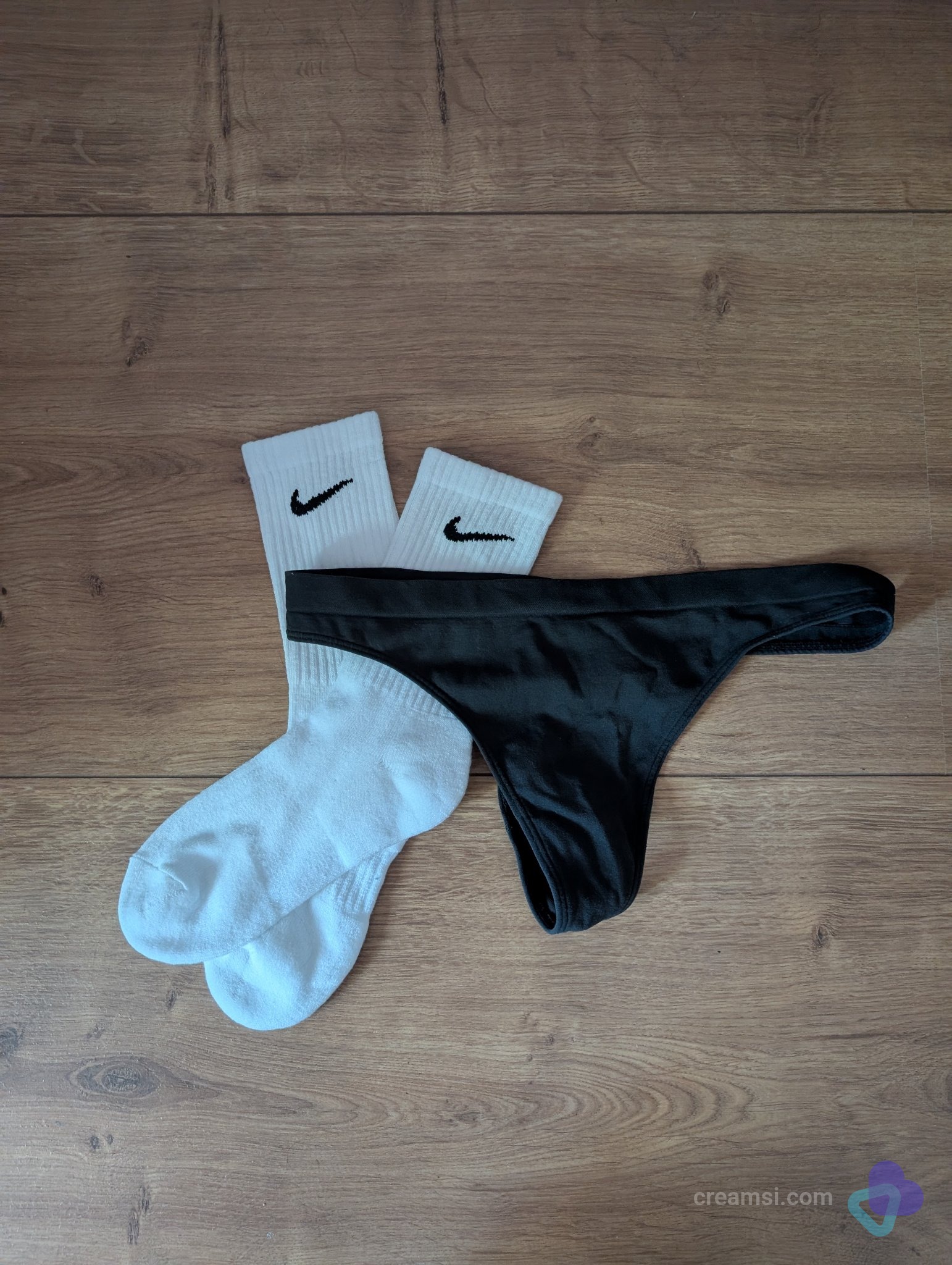 Sport Essentials Set Weiß-Schwarz