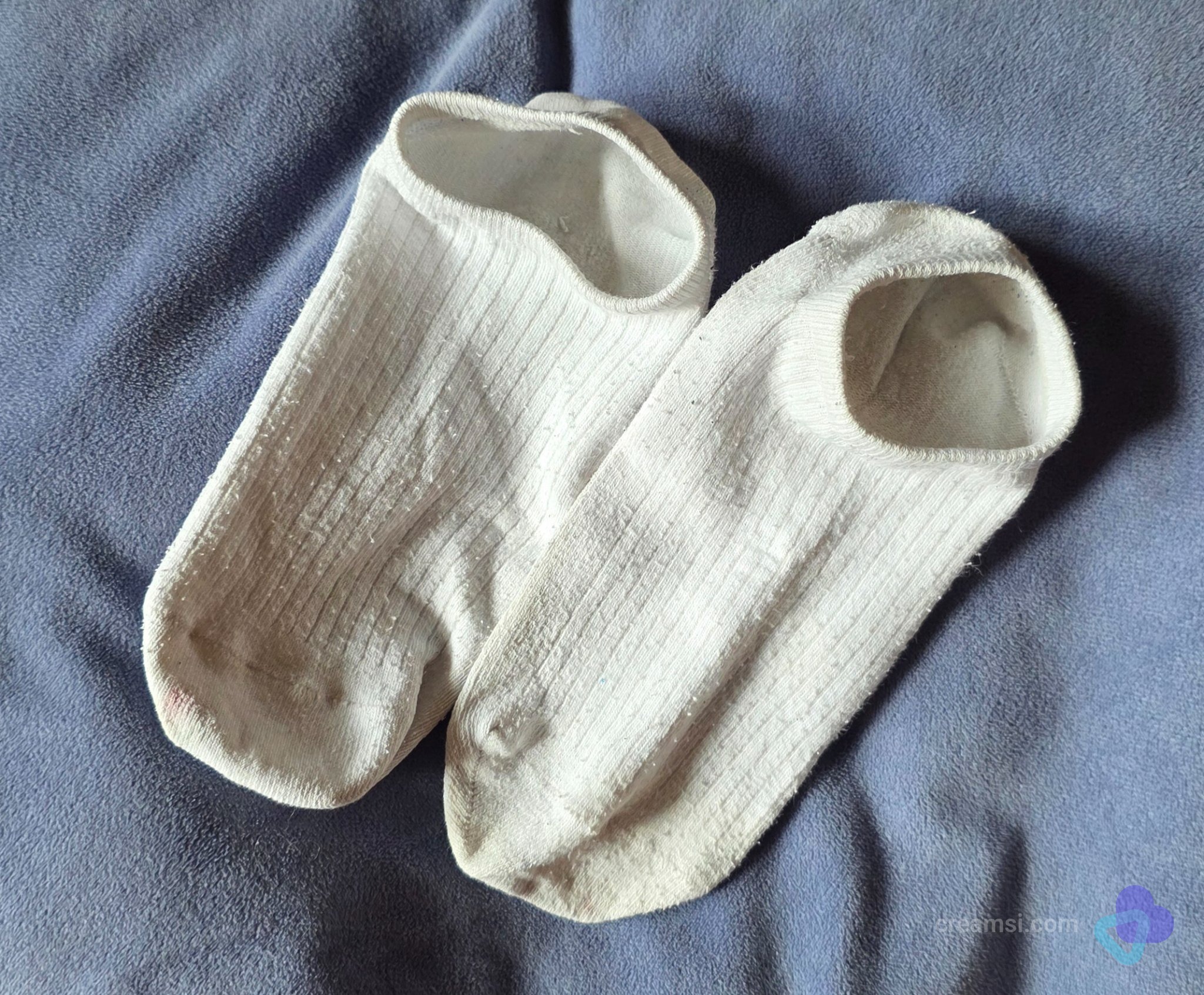 White Ribbed Socks🤍