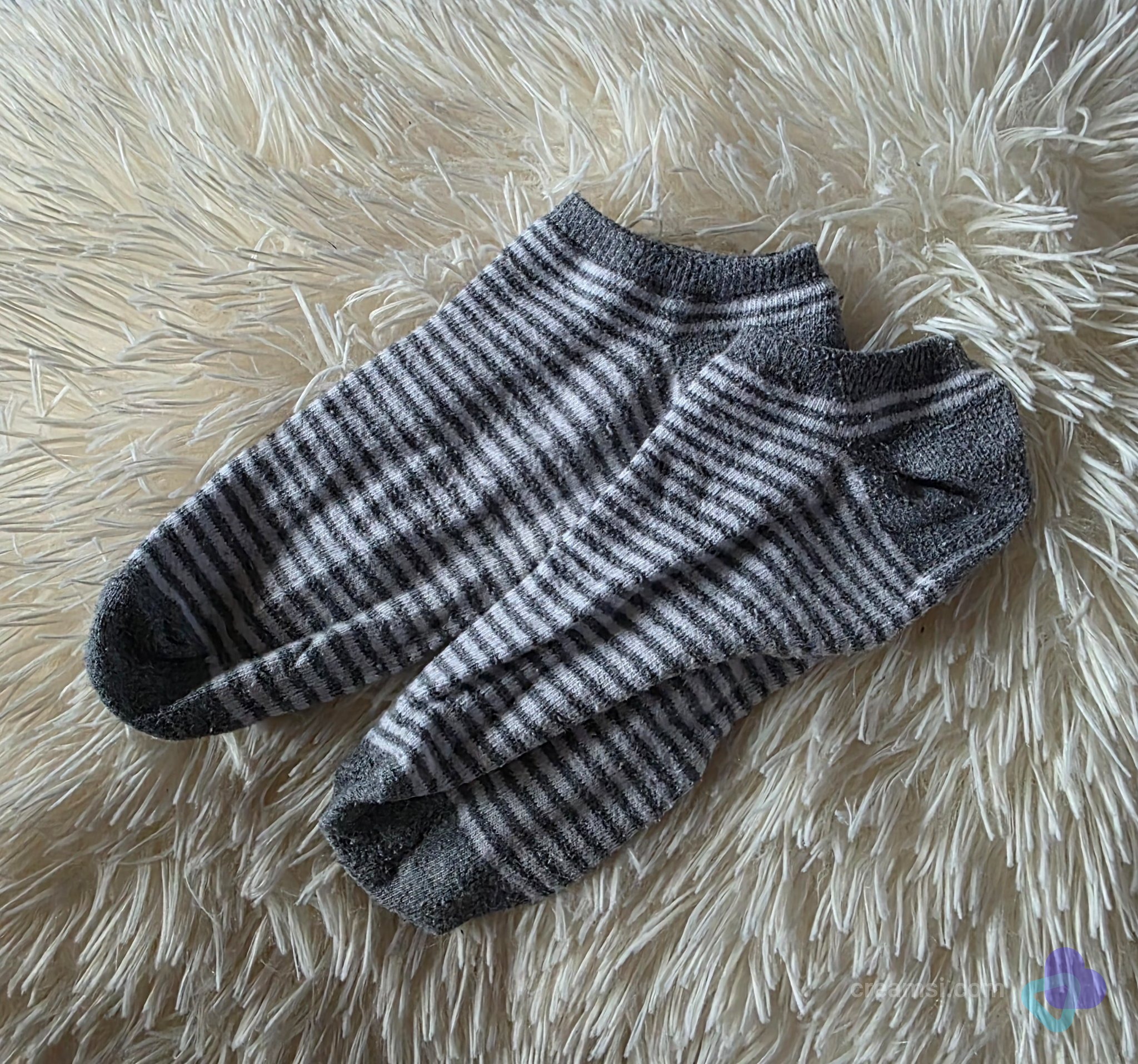 Gestreifte Sneaker Socken