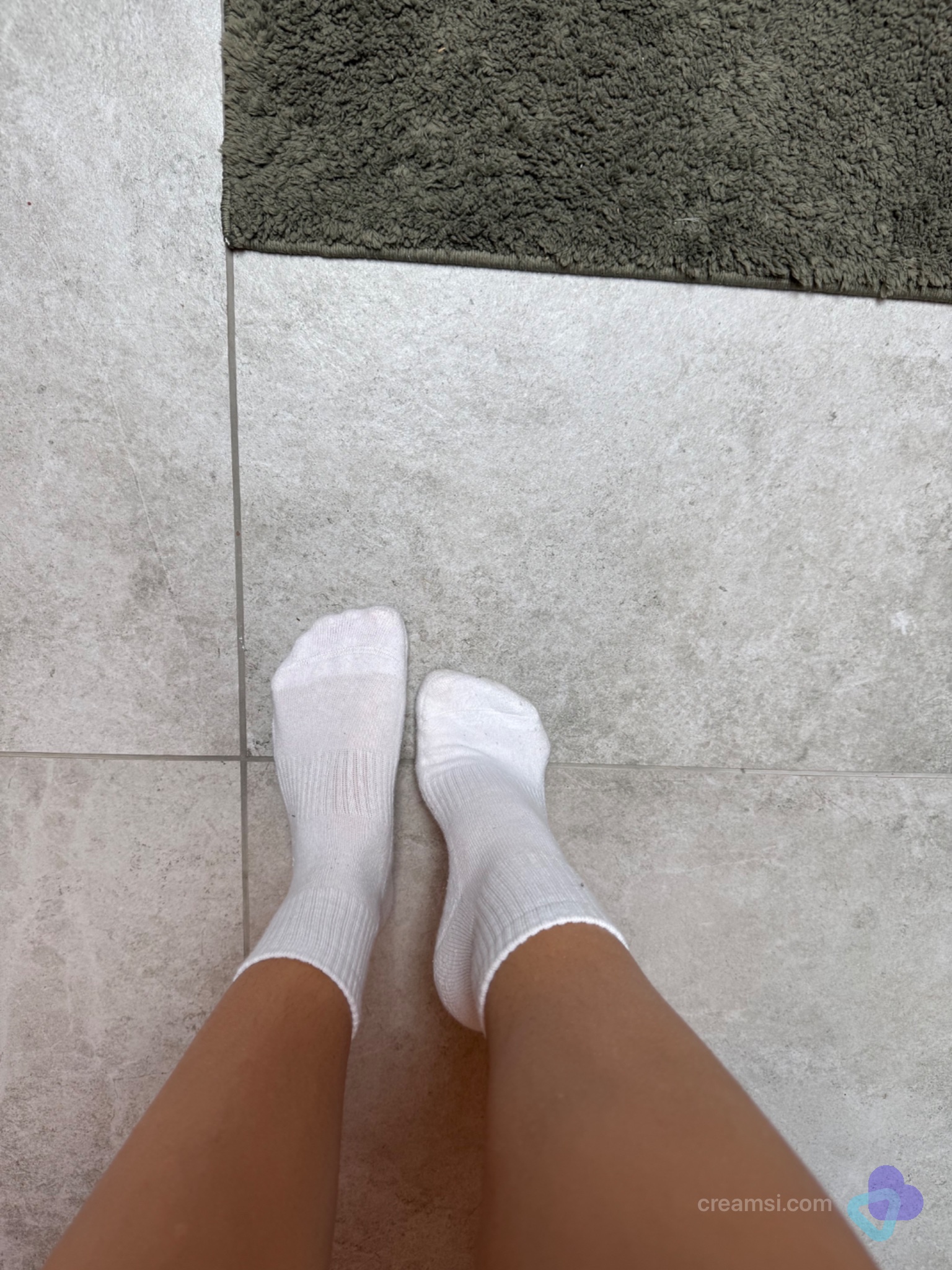 Klassische Weiße Rippen-Socken