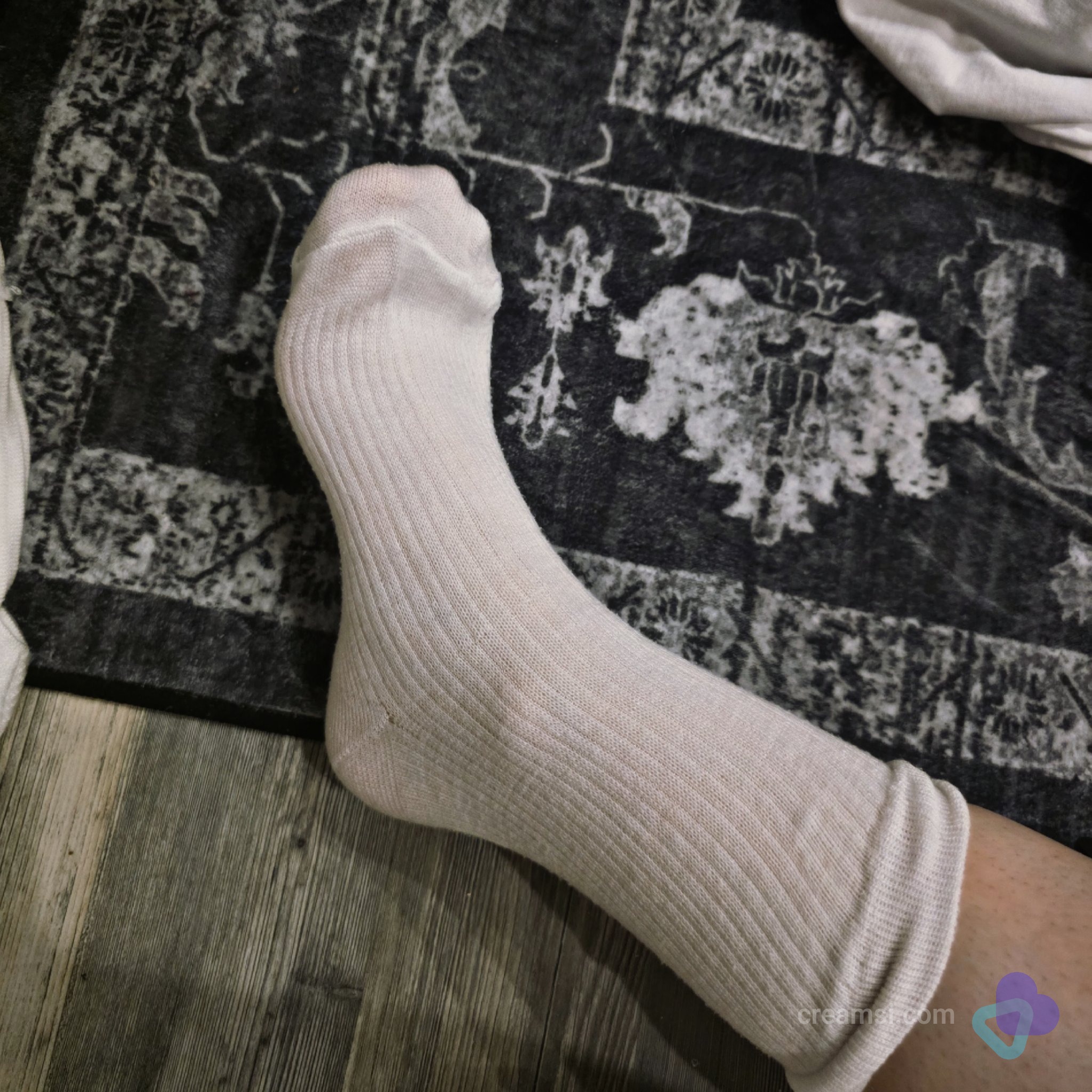 Klassische Lange Weiße Rippensocken