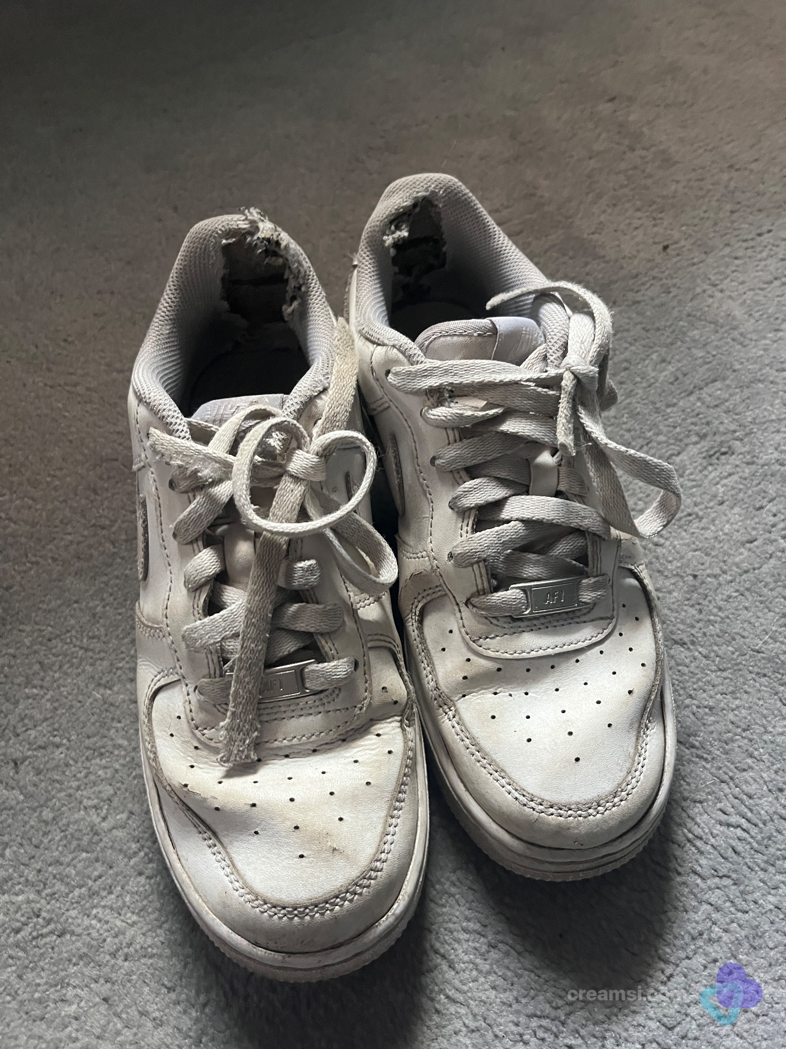Nike Schuhe jeden Tag getragen