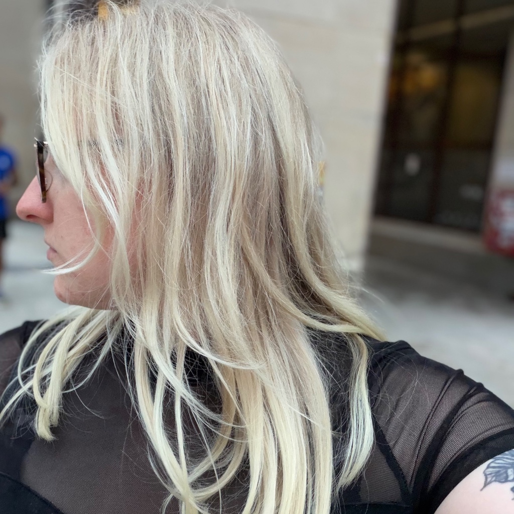 Madame.veloura