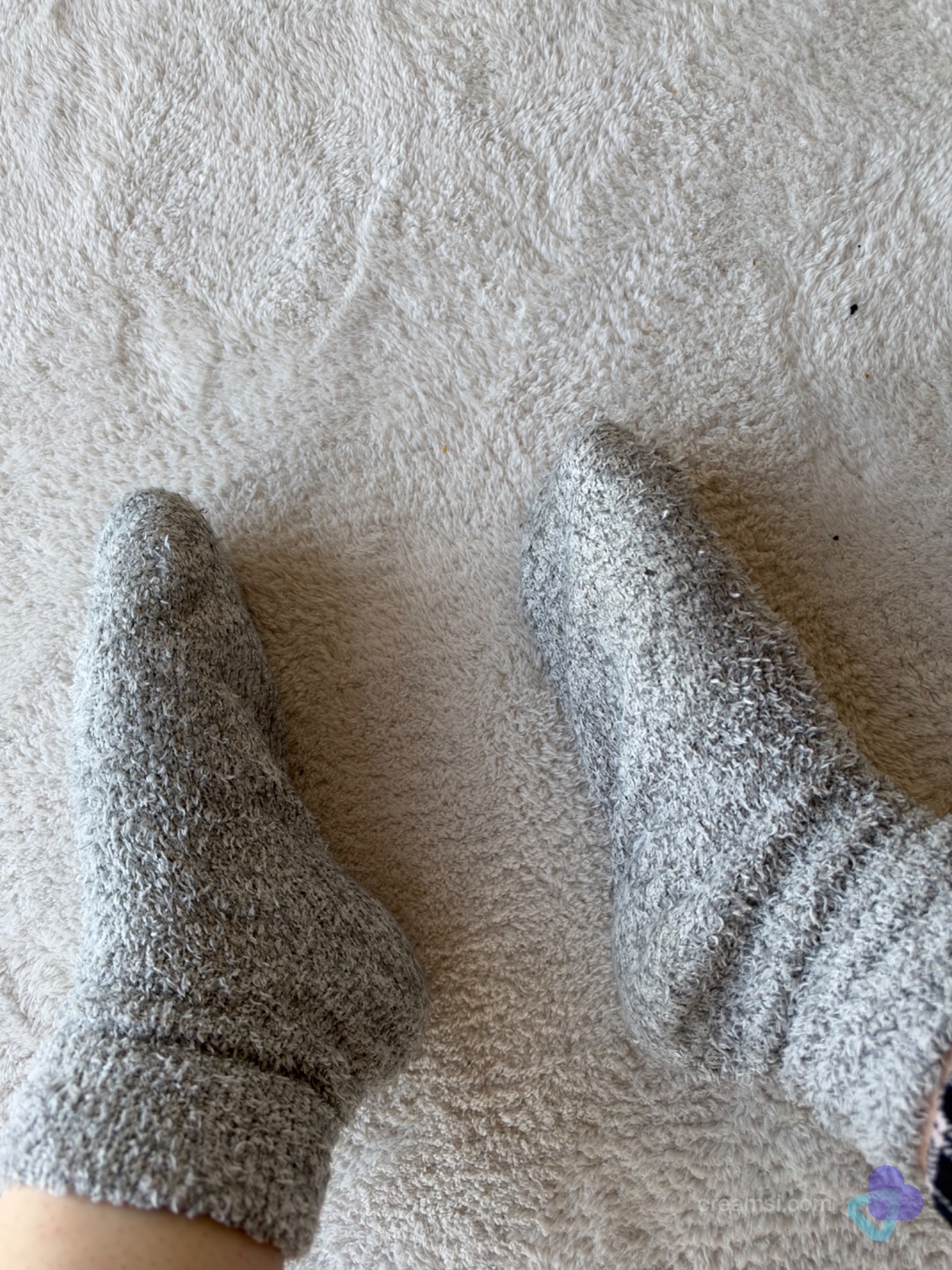 Graue Kuschel-Wollsocken 🩶 | Auf Wunsch getragen