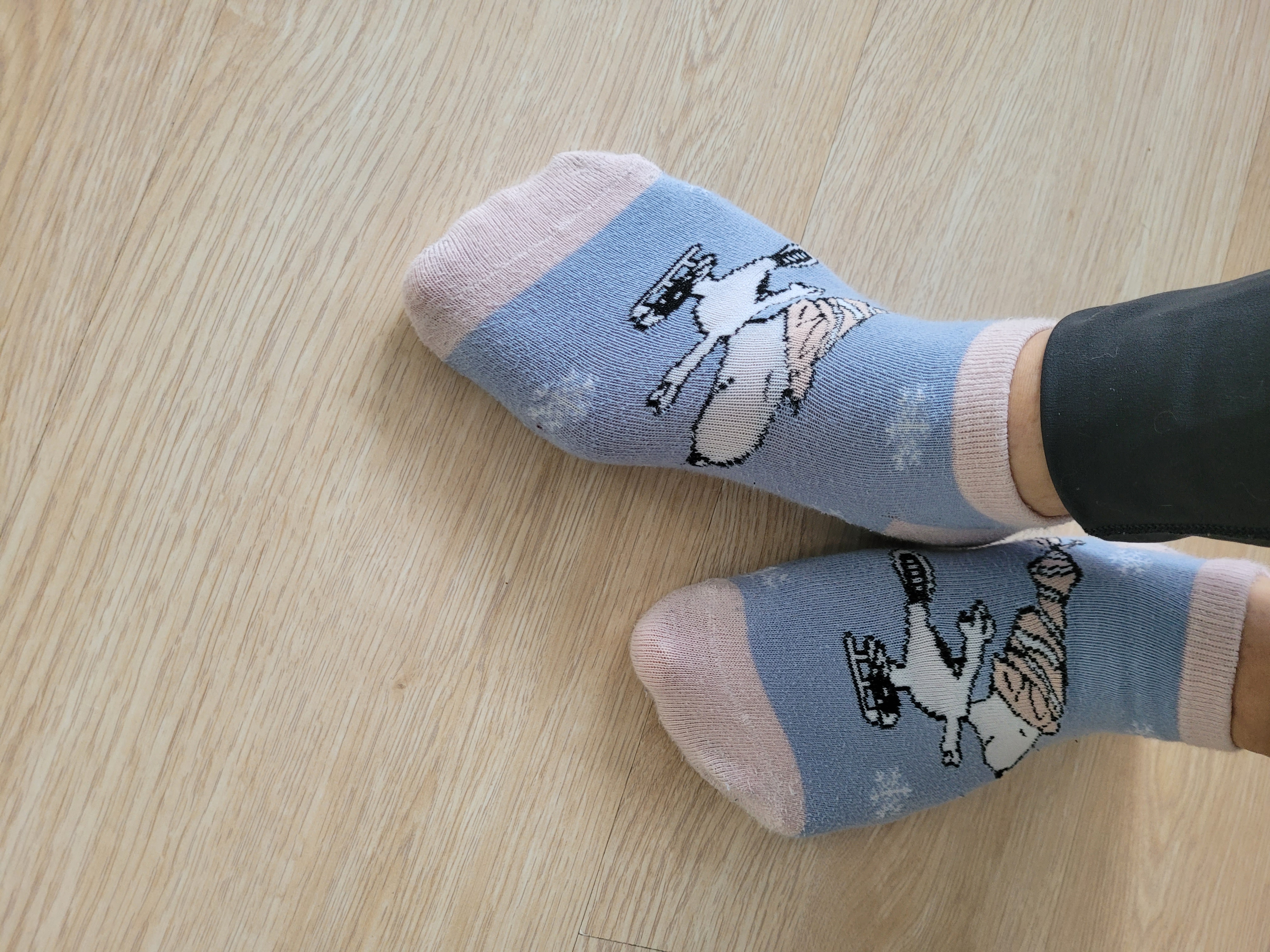 Getragene Snoopy Sneaker Socken