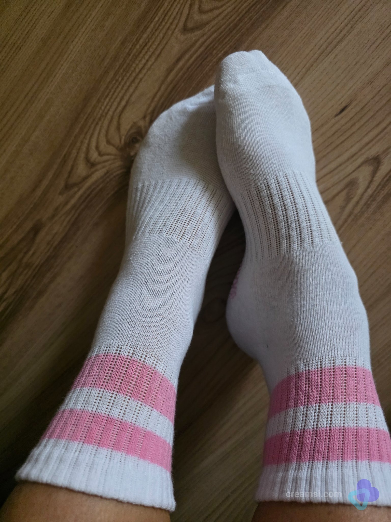 Süß in Weiß mit rosa Streifen 🎀🤍